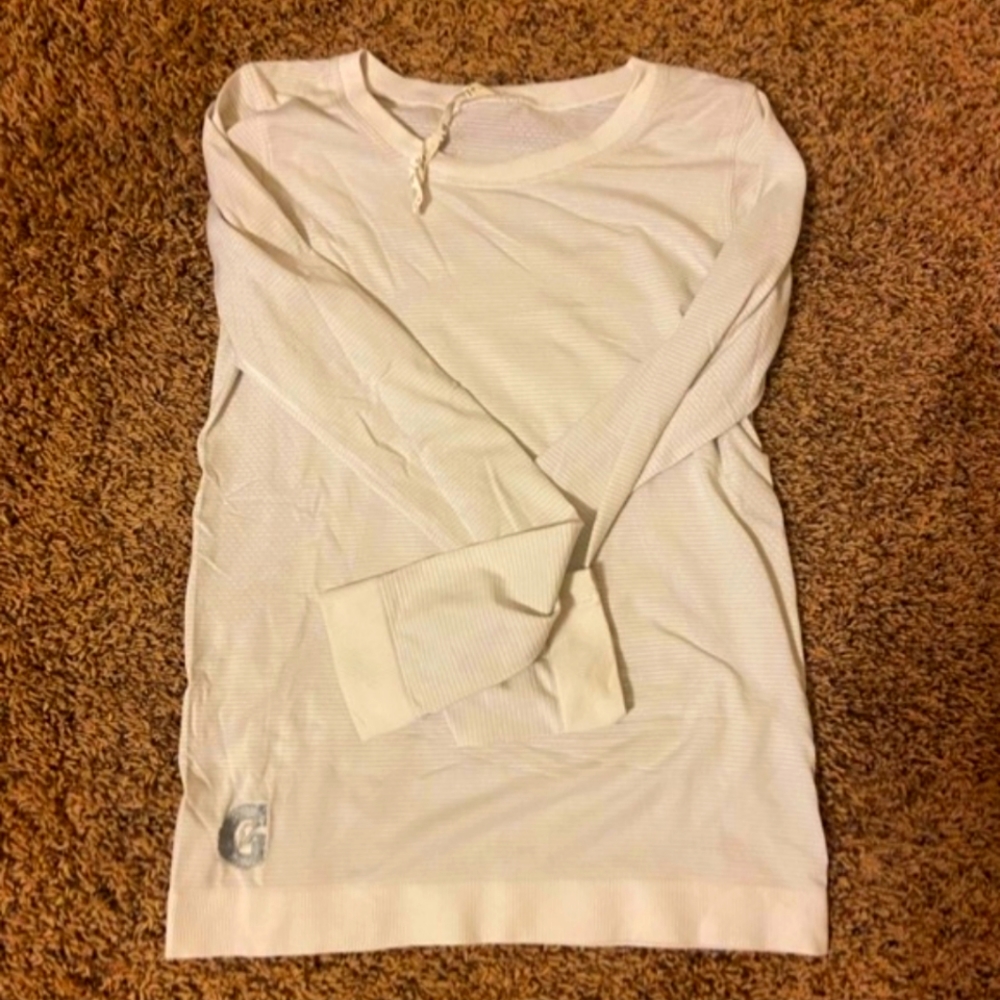 Lululemon Swiftly Tech